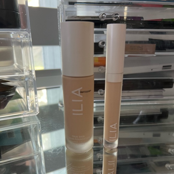 Ilia true skin serum foundation in Sable & concealer in Arrowroot - Picture 13 of 13